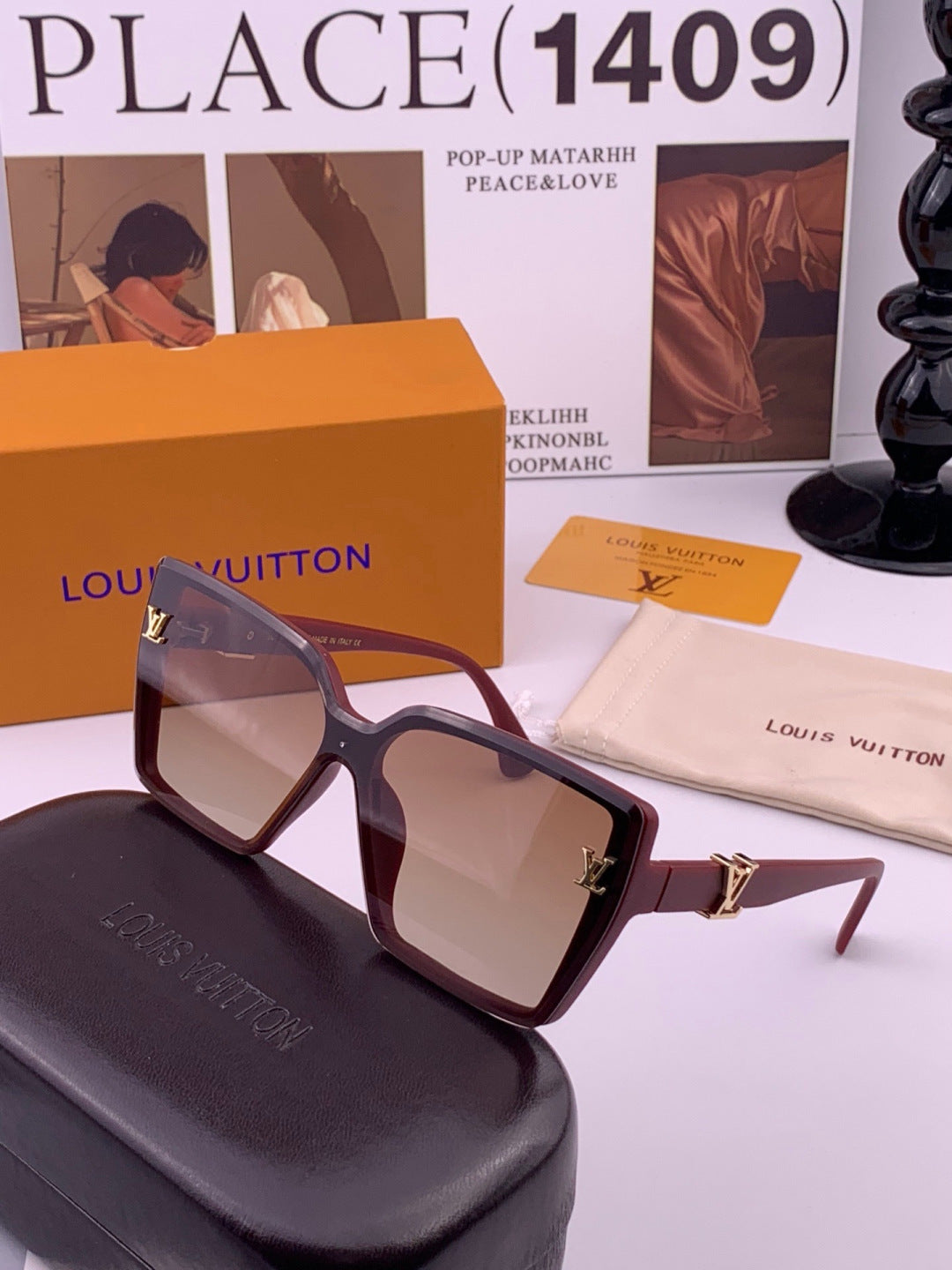 Louis Vuitton L57002 Oversized Purple Lens Sunglasses for Men & Women - 414836 - detail image 2