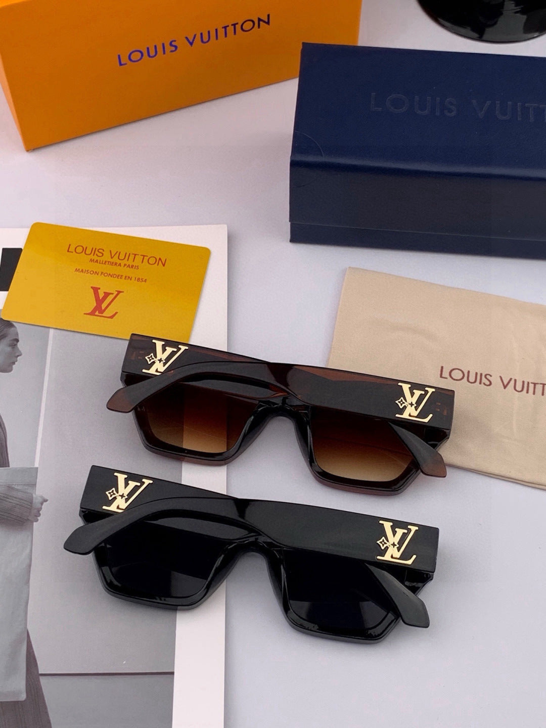 Miu Miu M1310 Fashion Black Lens Sunglasses for Men & Women - 432576 - detail image 4