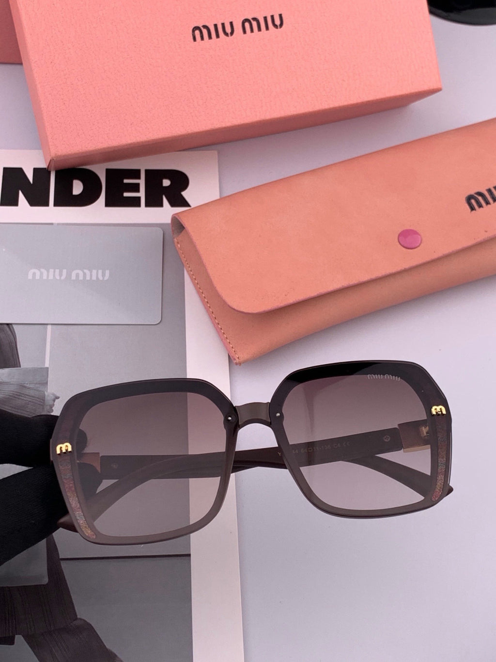 Miu Miu M4304 Fashion Black Lens Sunglasses for Men & Women - 432574 - detail image 3