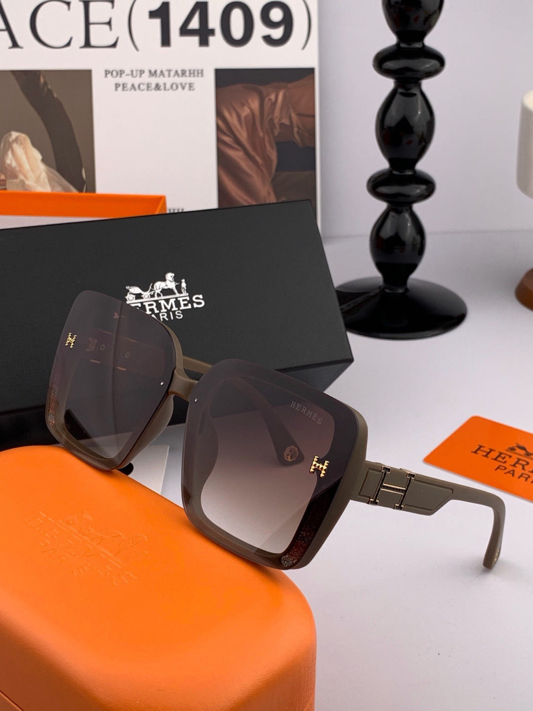 Hermès H2304 Square Pink Lens Sunglasses for Men & Women - 432998 - detail image 5