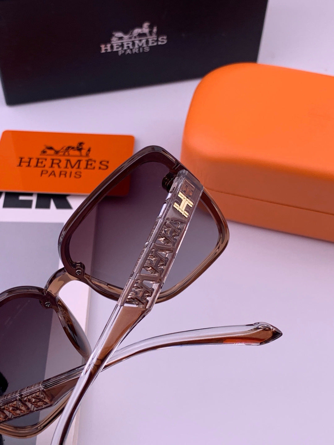 Hermès H7993 Square Gold Lens Sunglasses for Men & Women - 450030 - detail image 4