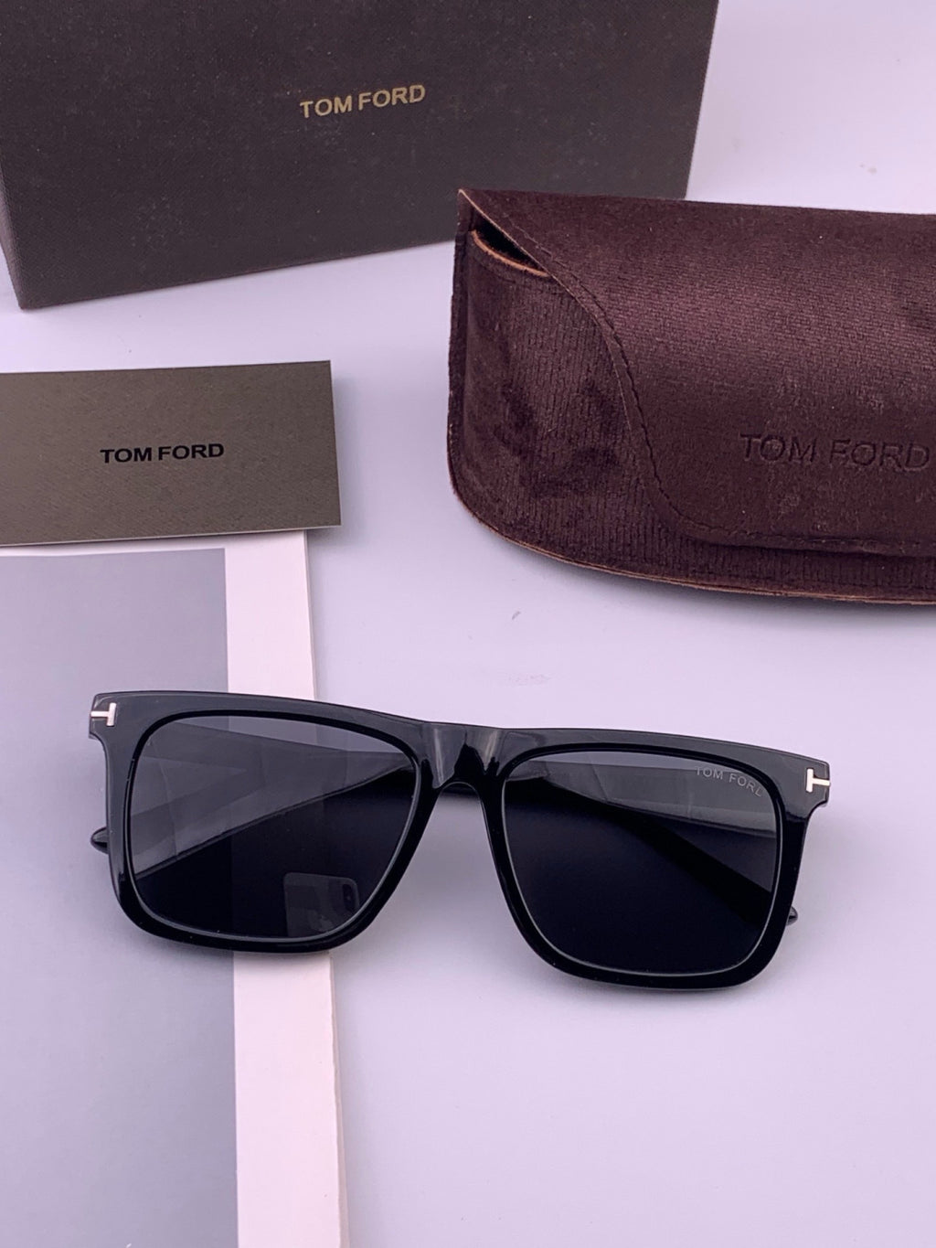 Tom Ford TF7220 Polarized Fashion Black Lens Sunglasses for Men & Wom - 449956 - detail image 6