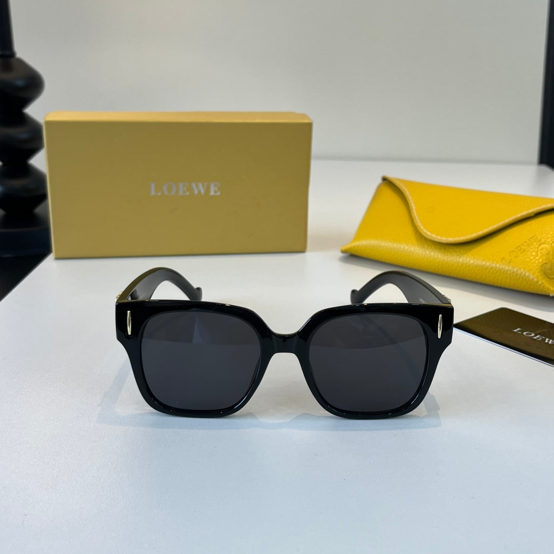 Loewe Fashion Black Lens Sunglasses for Men & Women - detail image 2