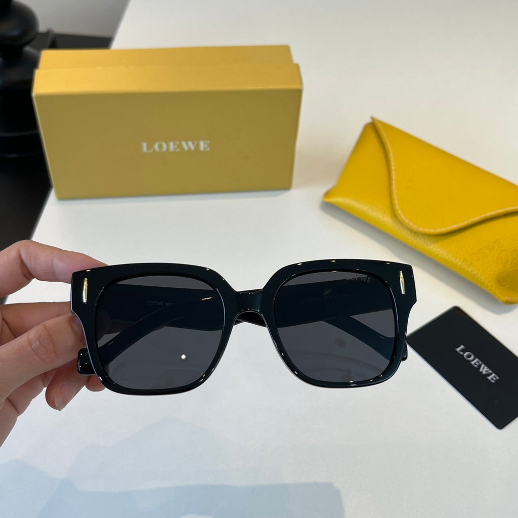 Loewe Fashion Black Lens Sunglasses for Men & Women - detail image 9