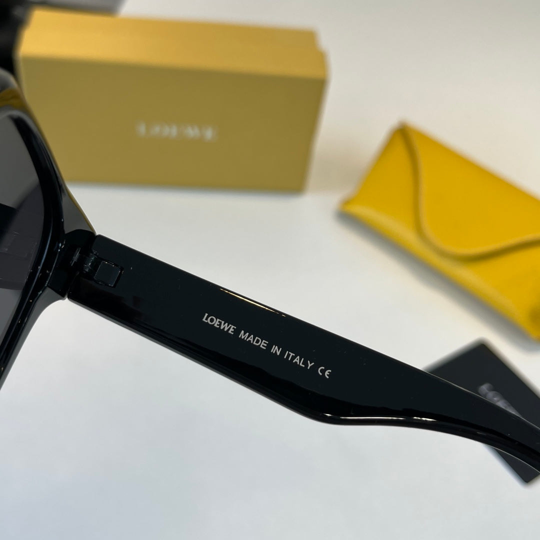 Loewe Fashion Black Lens Sunglasses for Men & Women - detail image 5