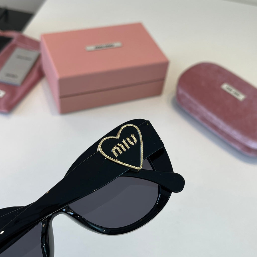 Miu Miu Fashion Black Lens Sunglasses for Men & Women - 449738 - detail image 7