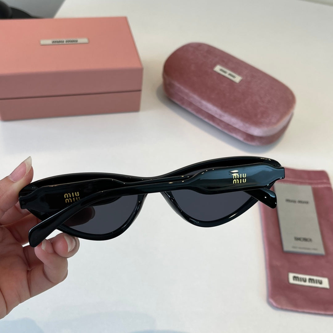 Miu Miu Cat-Eye Black Lens Sunglasses for Men & Women - 487580 - detail image 7