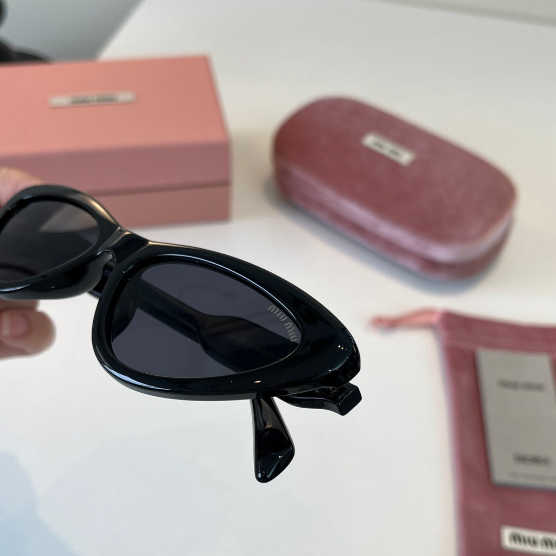 Miu Miu Cat-Eye Black Lens Sunglasses for Men & Women - 487580 - detail image 5