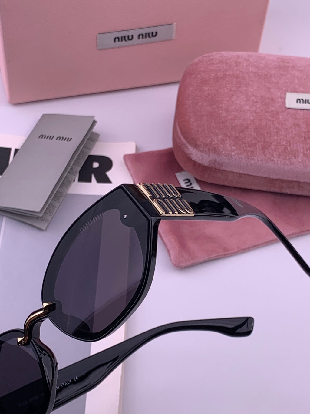 Miu Miu M7350 Fashion Black Lens Sunglasses for Men & Women - 466165 - detail image 3