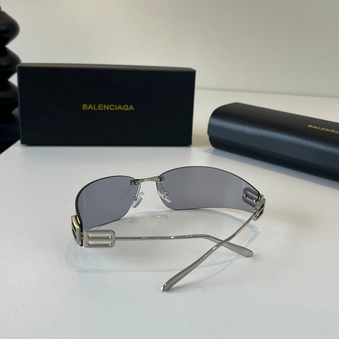 Balenciaga Rectangular Silver Lens Sunglasses for Men & Women - 487538 - detail image 5