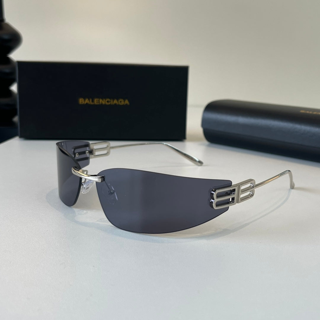 Balenciaga Rectangular Silver Lens Sunglasses for Men & Women - 466020 - detail image 3