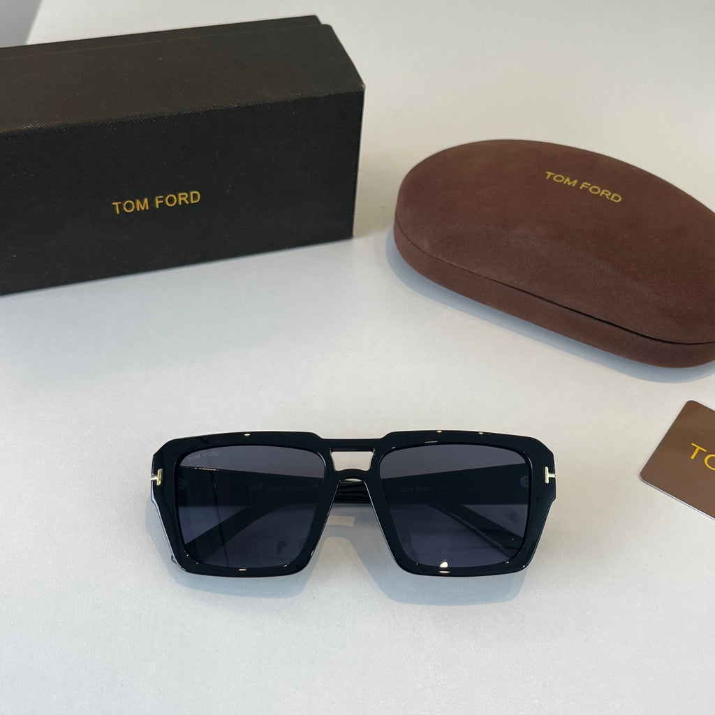 Tom Ford Fashion Black Lens Sunglasses for Men & Women - 466301 - detail image 4