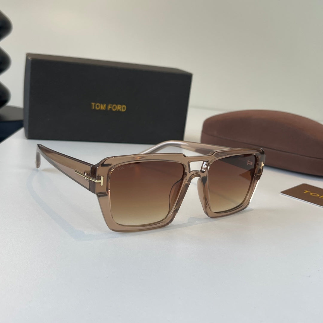 Tom Ford Fashion Brown Lens Sunglasses for Men & Women - 466300