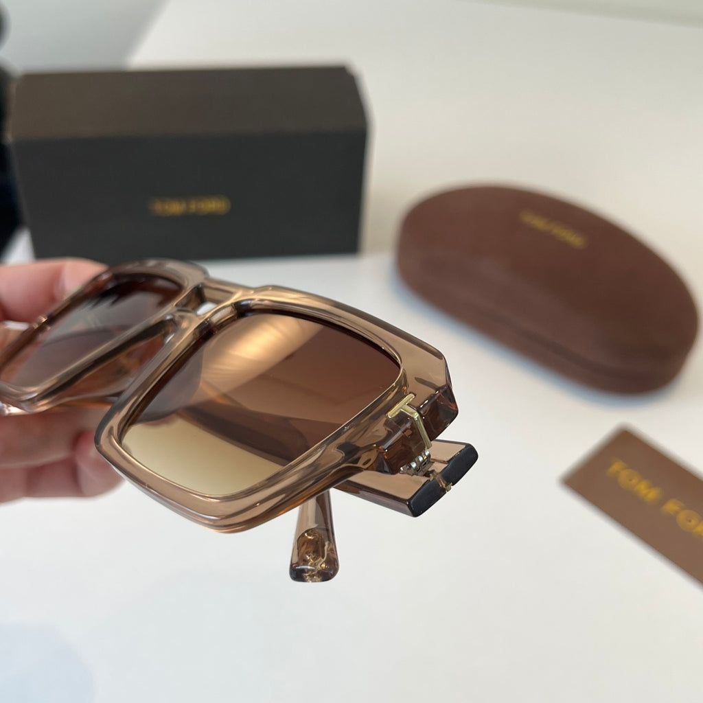 Tom Ford Fashion Brown Lens Sunglasses for Men & Women - detail image 7