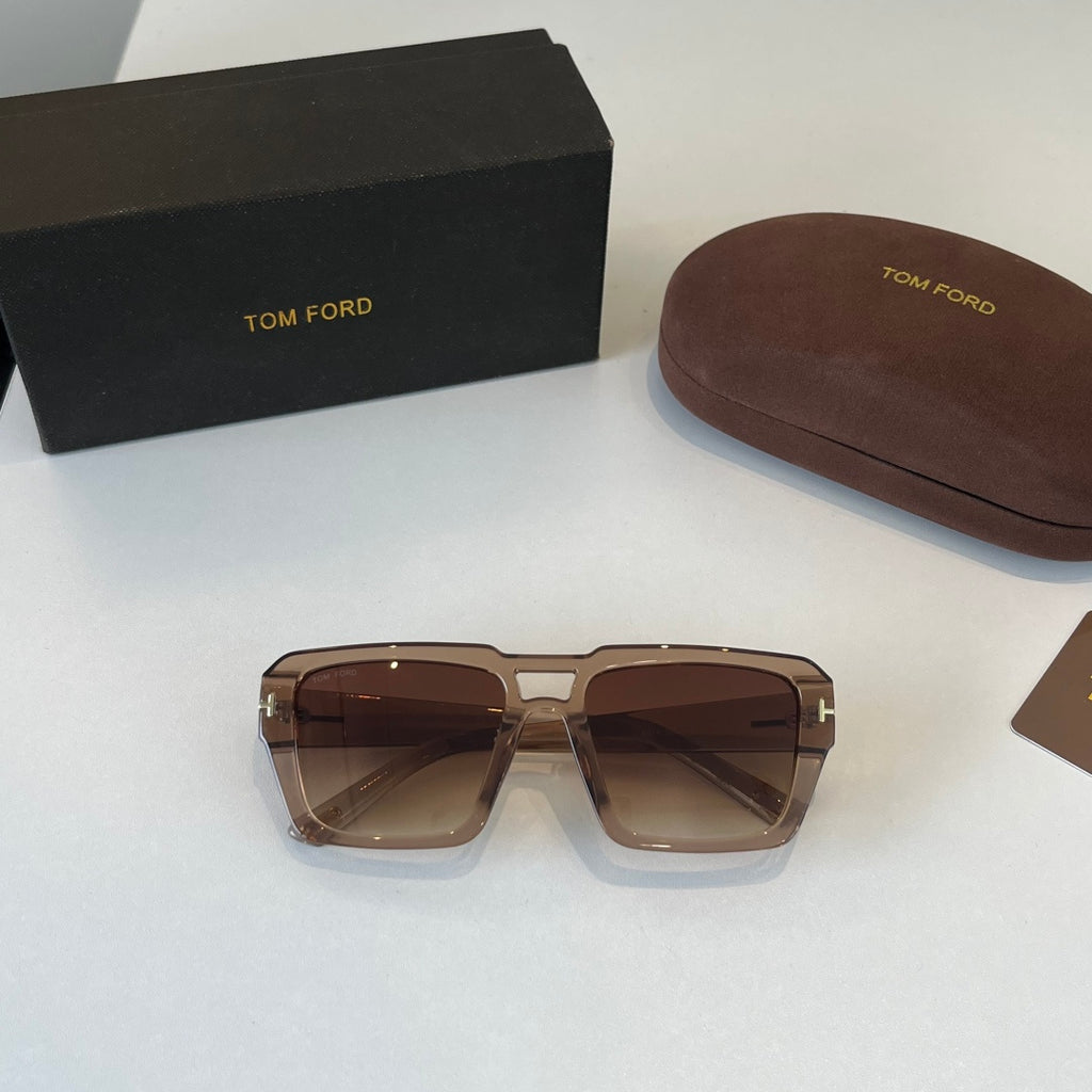 Tom Ford Fashion Brown Lens Sunglasses for Men & Women - detail image 5