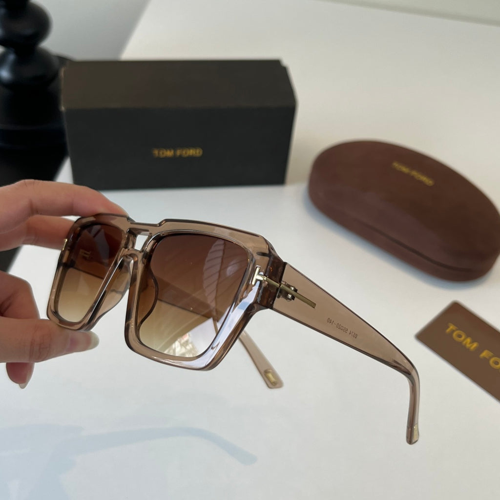 Tom Ford Fashion Brown Lens Sunglasses for Men & Women - detail image 4
