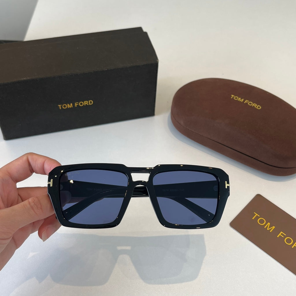Tom Ford Fashion Blue Lens Sunglasses for Men & Women - detail image 5