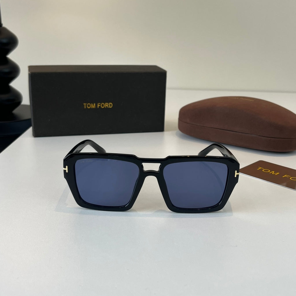 Tom Ford Fashion Blue Lens Sunglasses for Men & Women - detail image 2