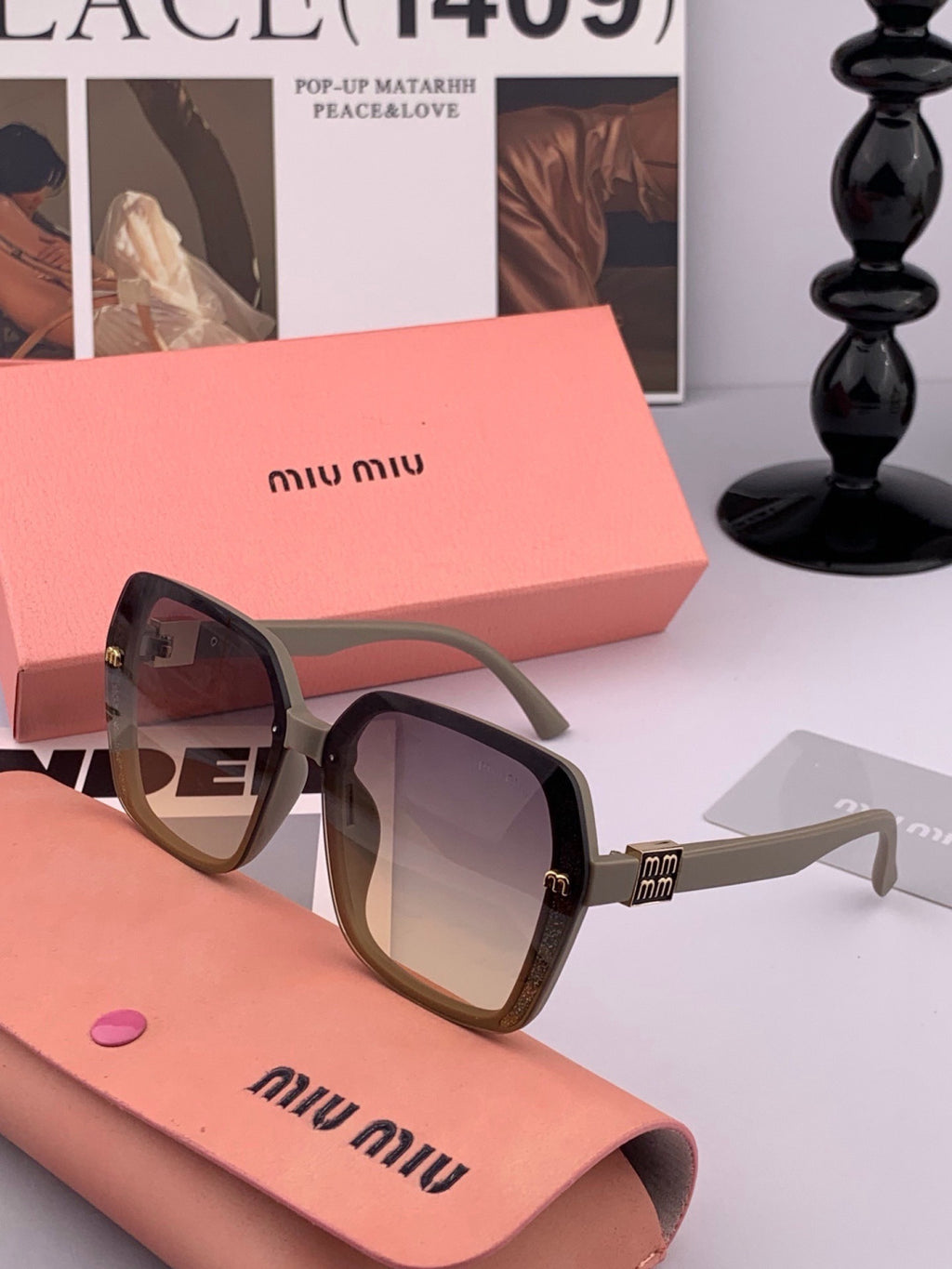 Miu Miu M4304 Fashion Black Lens Sunglasses for Men & Women - 466124 - detail image 4