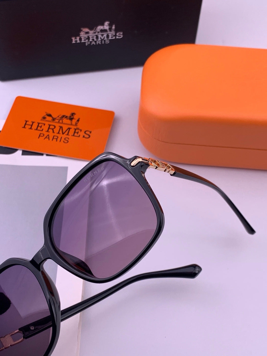 Hermès H2108 Square Gold Lens Sunglasses for Men & Women - 466443 - detail image 3