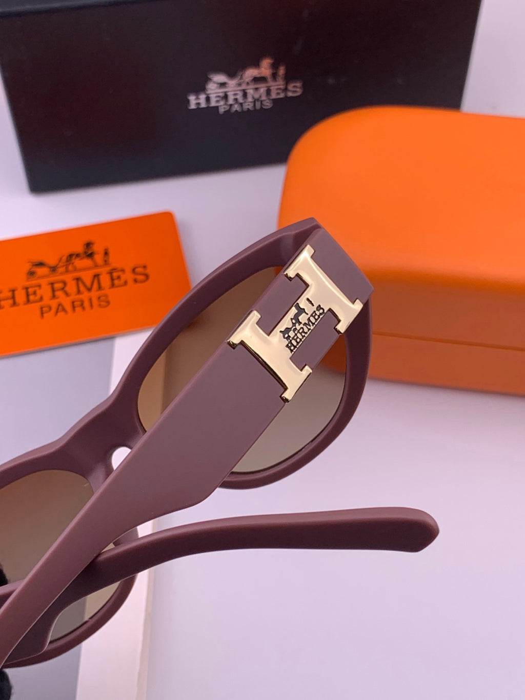 Hermès H37005 Square Red Lens Sunglasses for Men & Women - 488079 - detail image 4