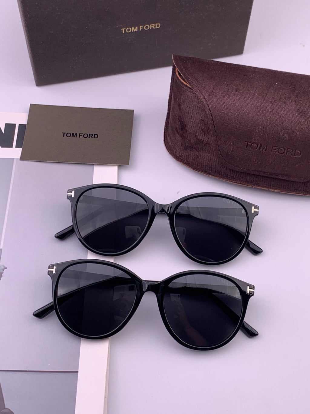 Tom Ford TF6221 Polarized Fashion Black Lens Sunglasses for Men & Women - detail image 8