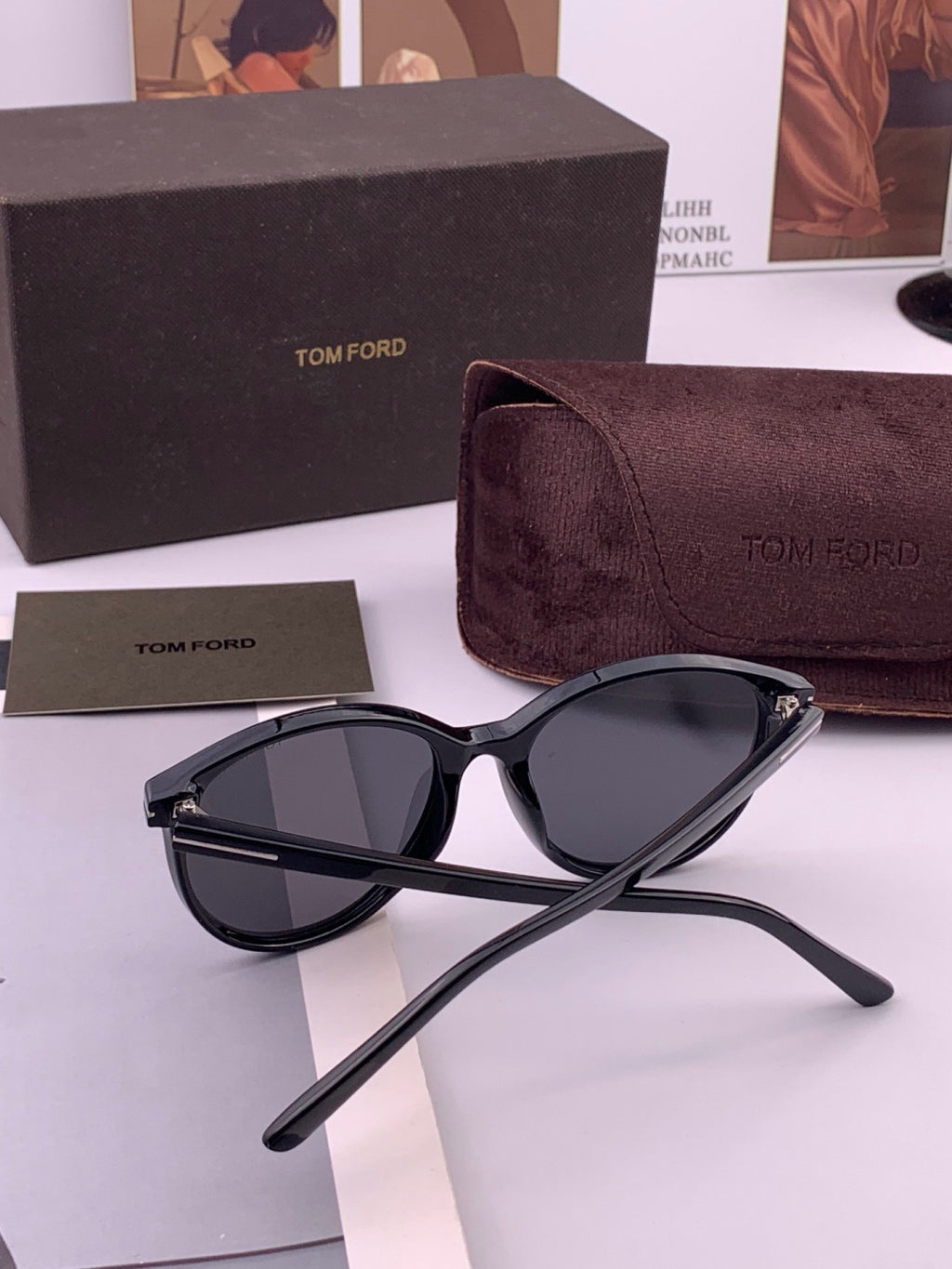Tom Ford TF6221 Polarized Fashion Black Lens Sunglasses for Men & Women - detail image 6
