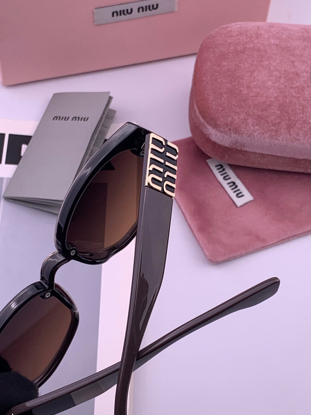 Miu Miu M7350 Fashion Black Lens Sunglasses for Men & Women - detail image 5