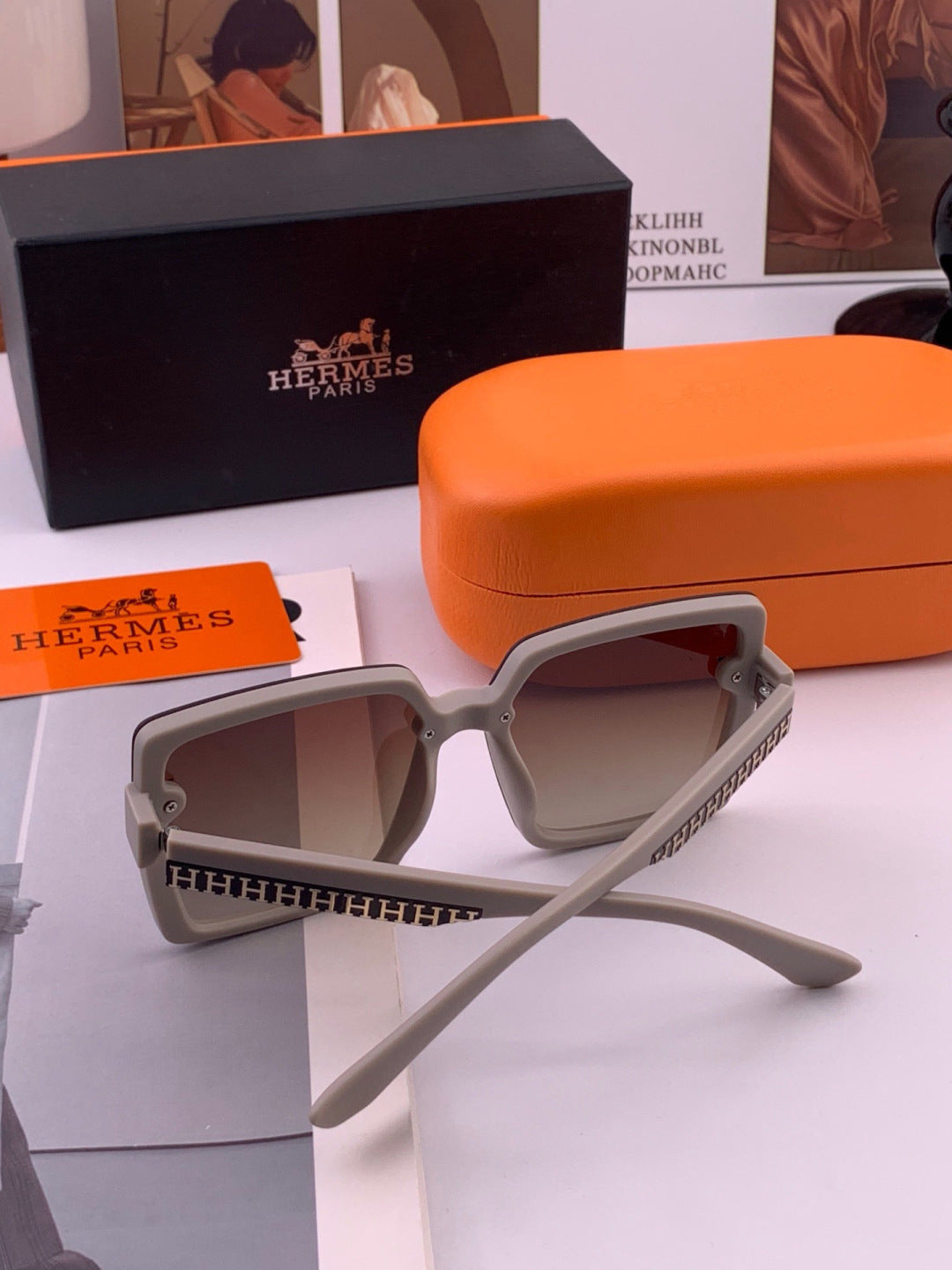Hermès H1605 Square Black Lens Sunglasses for Men & Women - detail image 3
