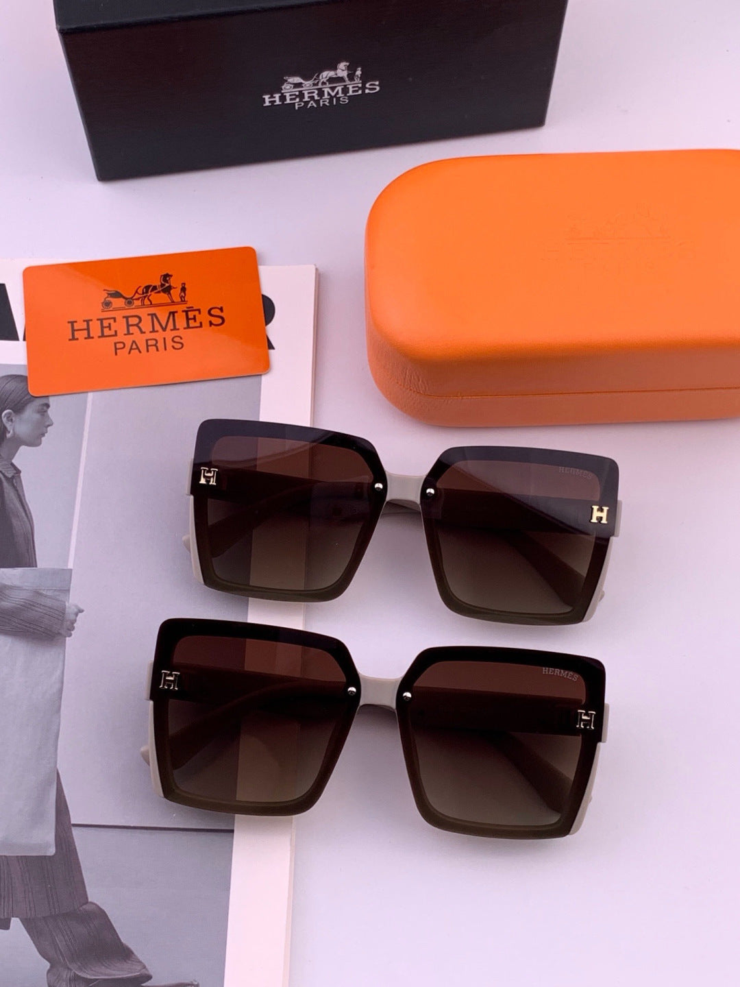 Hermès H1605 Square Black Lens Sunglasses for Men & Women - detail image 6