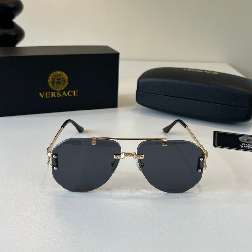 Versace Polarized Fashion Black Lens Sunglasses for Men & Women - 487837 - detail image 2
