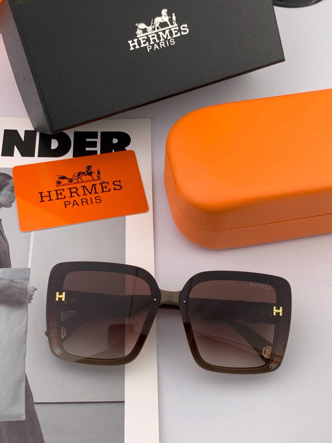 Hermès H2304 Square Pink Lens Sunglasses for Men & Women