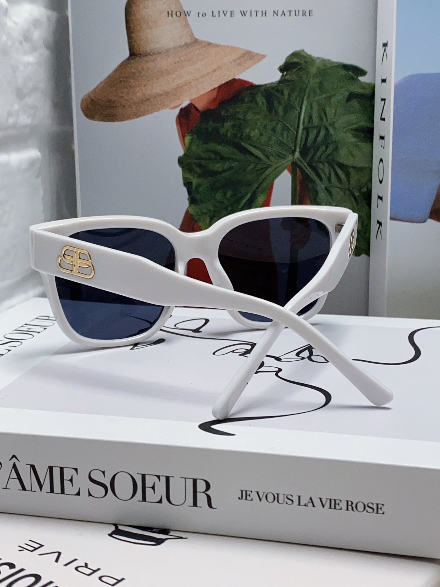 Balenciaga Fashion Black Lens Sunglasses for Men & Women - 382925