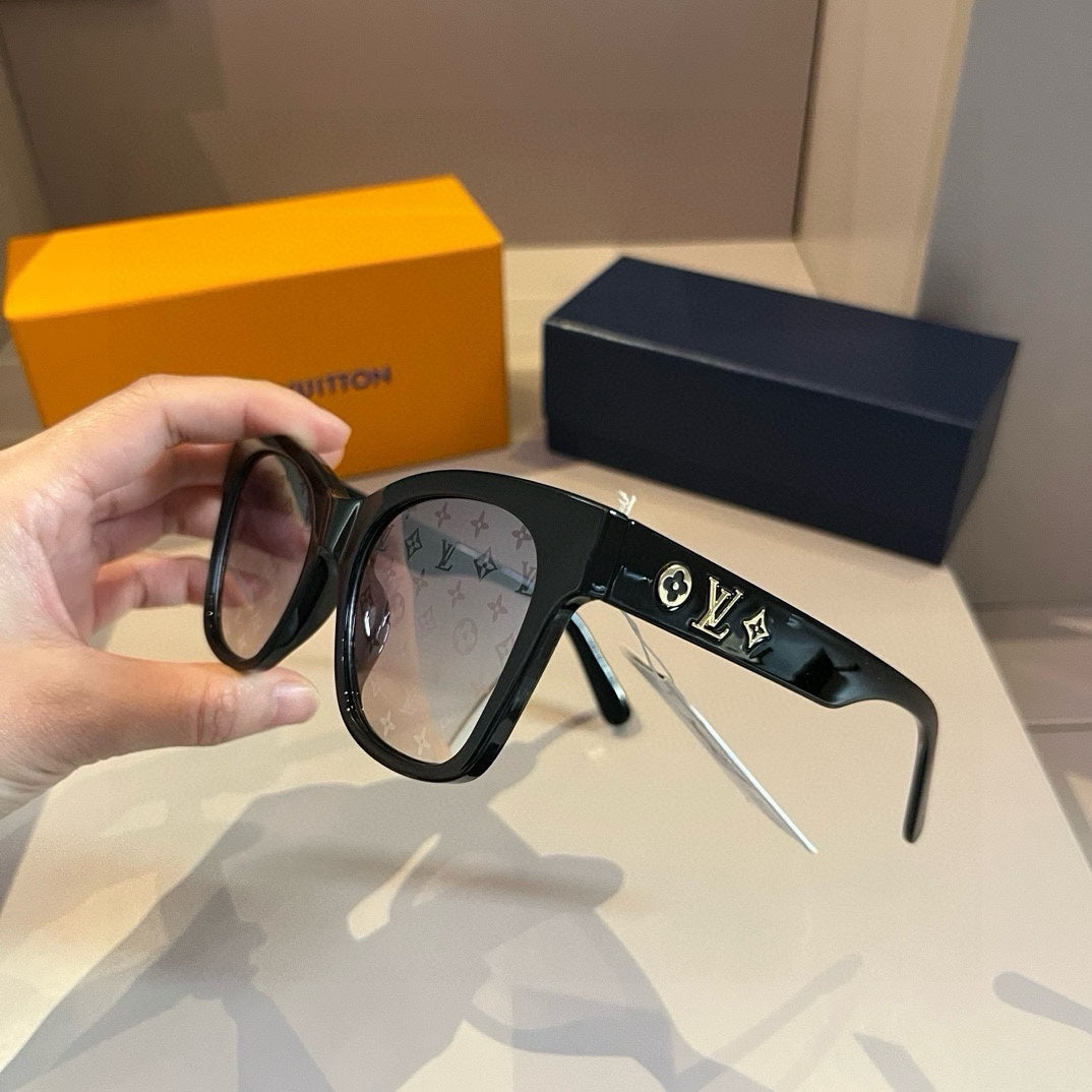Louis Vuitton Metal Fashion Gold Lens Sunglasses for Men & Women - 414926 - detail image 3