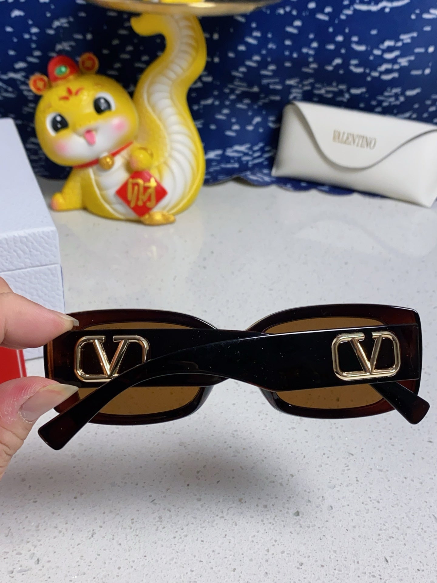 Valentino Square Brown Lens Sunglasses for Men & Women - detail image 5