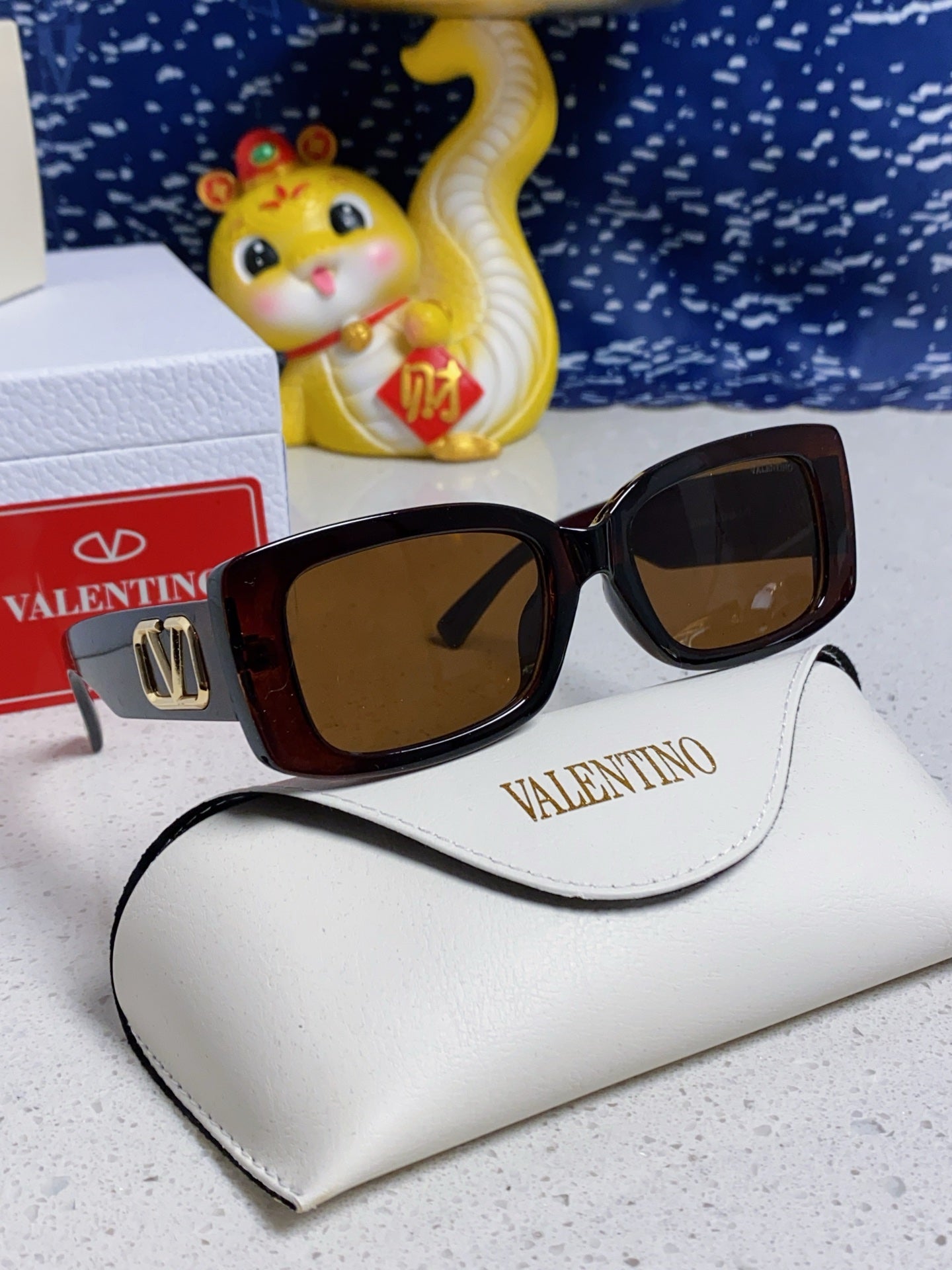 Valentino Square Brown Lens Sunglasses for Men & Women - detail image 9