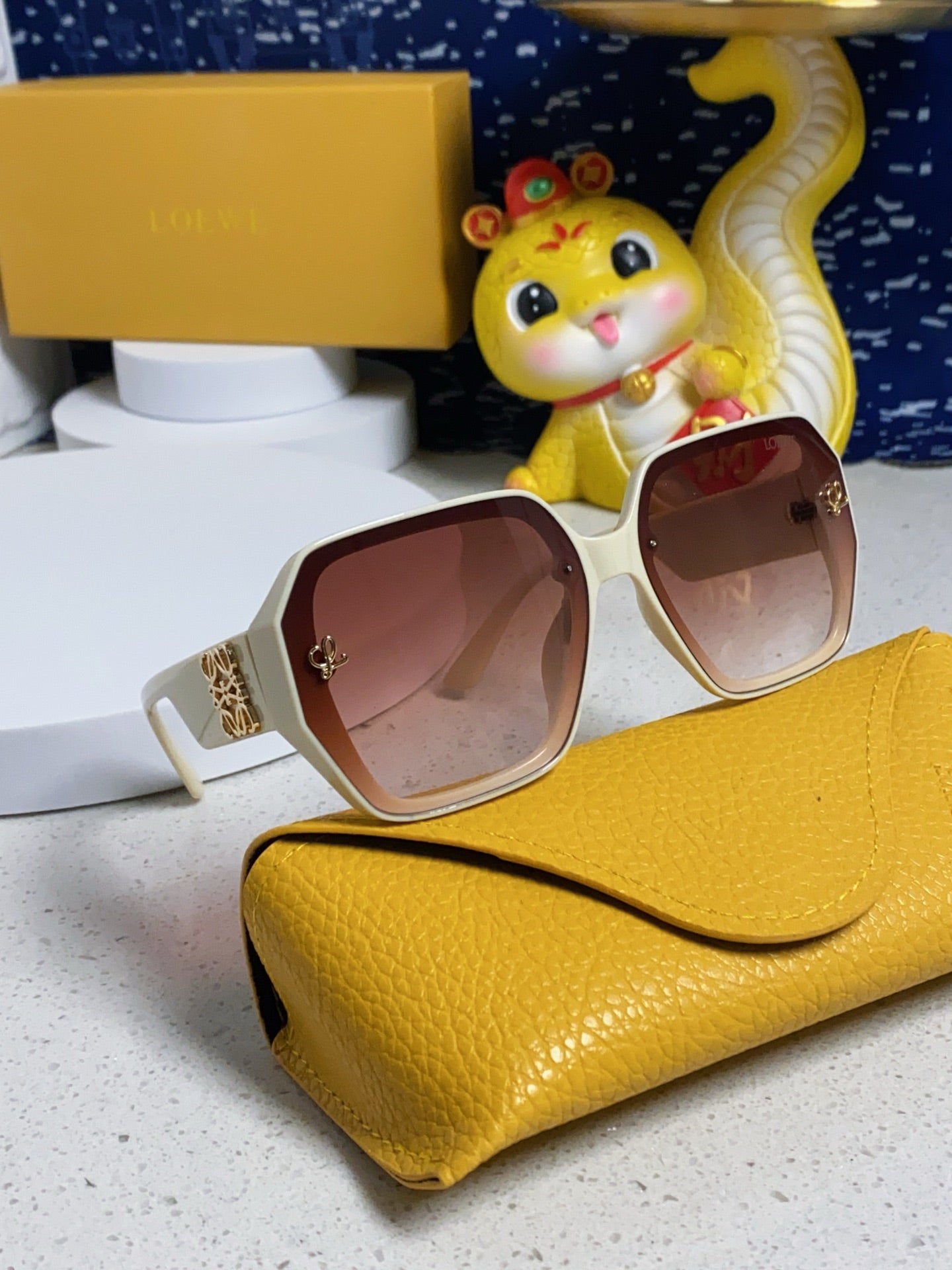 Loewe Square Red Lens Sunglasses for Women - 372541 - detail image 9