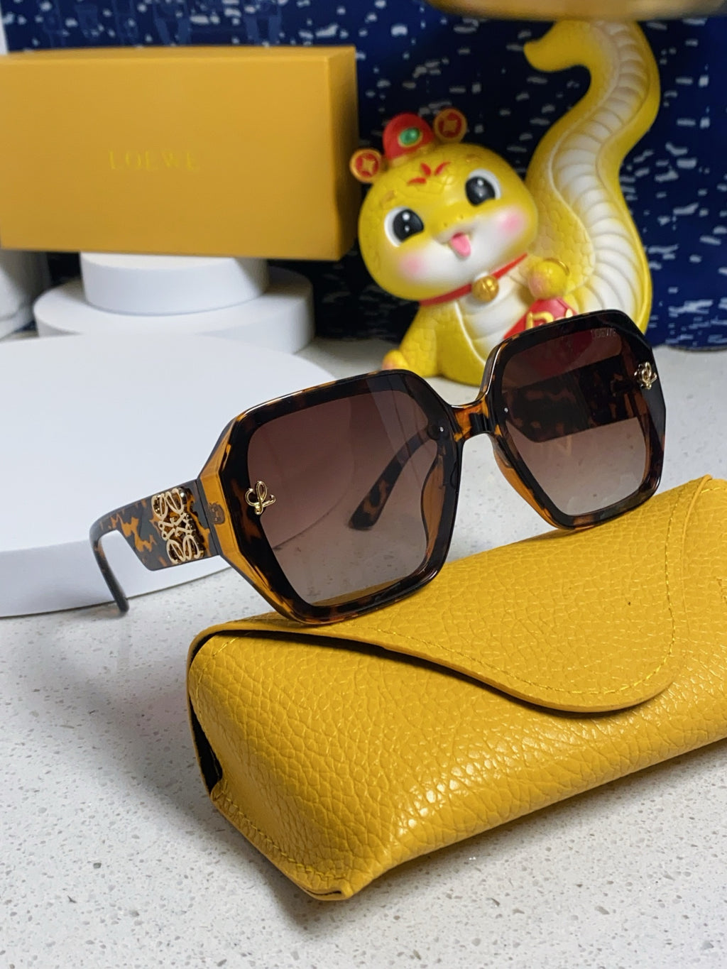 Loewe Square Red Lens Sunglasses for Women - detail image 9