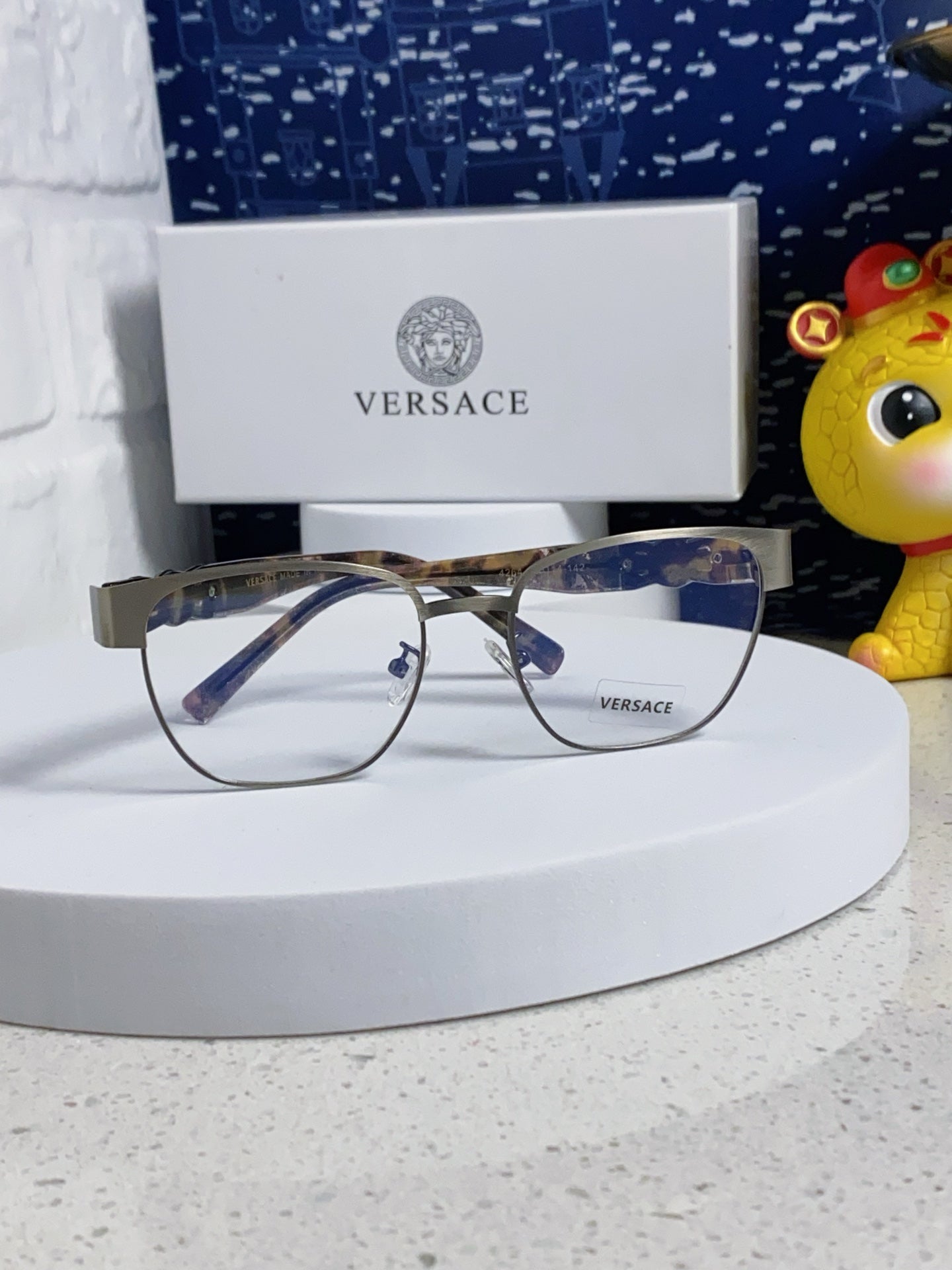 Versace Metal Fashion Silver Lens Sunglasses for Men & Women - 372534 - detail image 2
