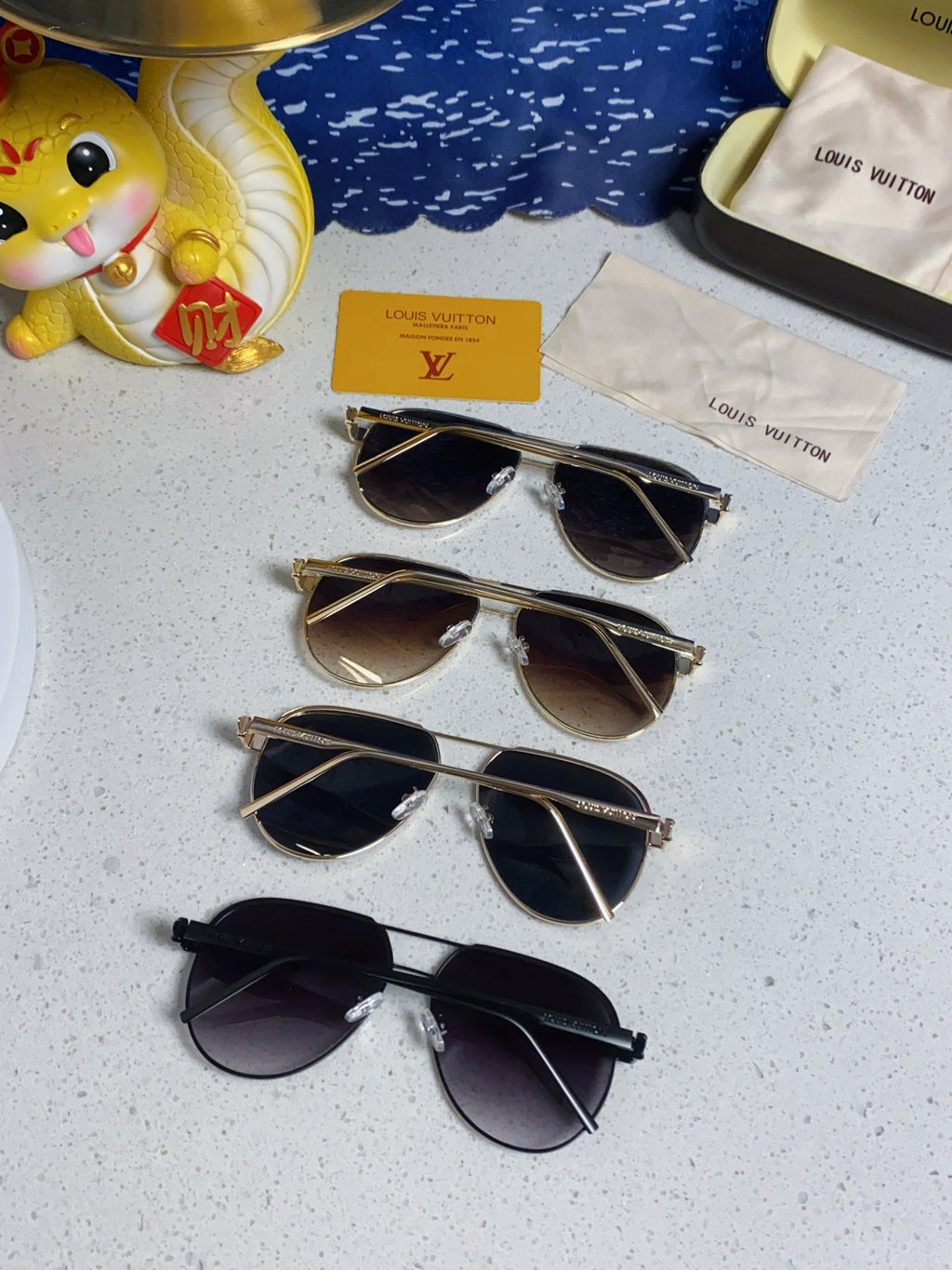 Louis Vuitton Aviator Blue Lens Sunglasses for Women - detail image 10