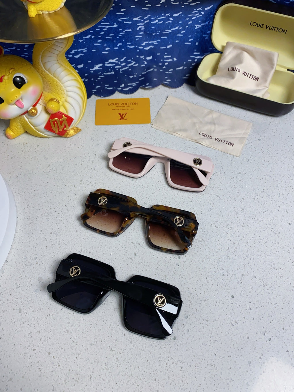 Louis Vuitton Oversized Red Lens Sunglasses for Women - detail image 10