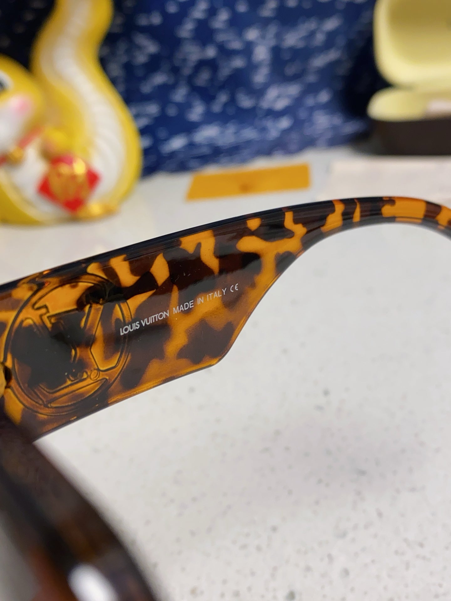 Louis Vuitton Square Brown Lens Sunglasses for Women - detail image 7