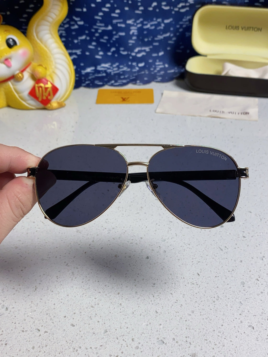 Louis Vuitton Metal Aviator Blue Lens Sunglasses for Men & Women - 381781 - detail image 4