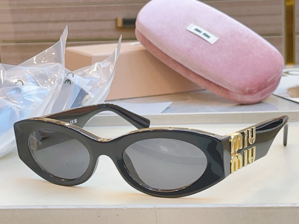 Miu Miu Fashion Red Lens Sunglasses for Men & Women - 432612 - detail image 4