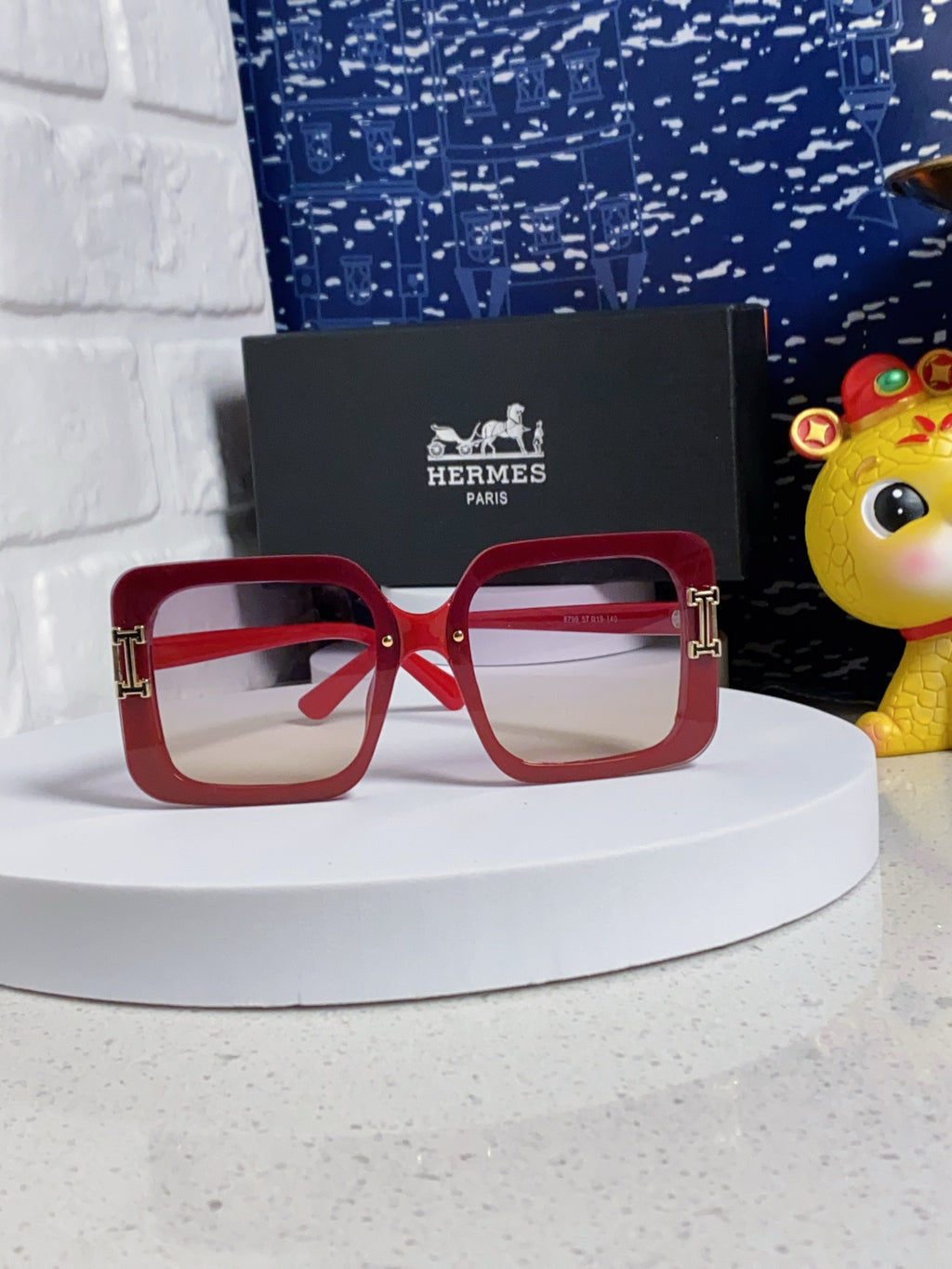 Hermès Square Red Lens Sunglasses for Men & Women - 450019 - detail image 2