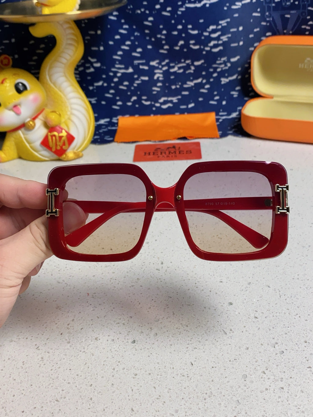 Hermès Square Red Lens Sunglasses for Men & Women - 416507 - detail image 4