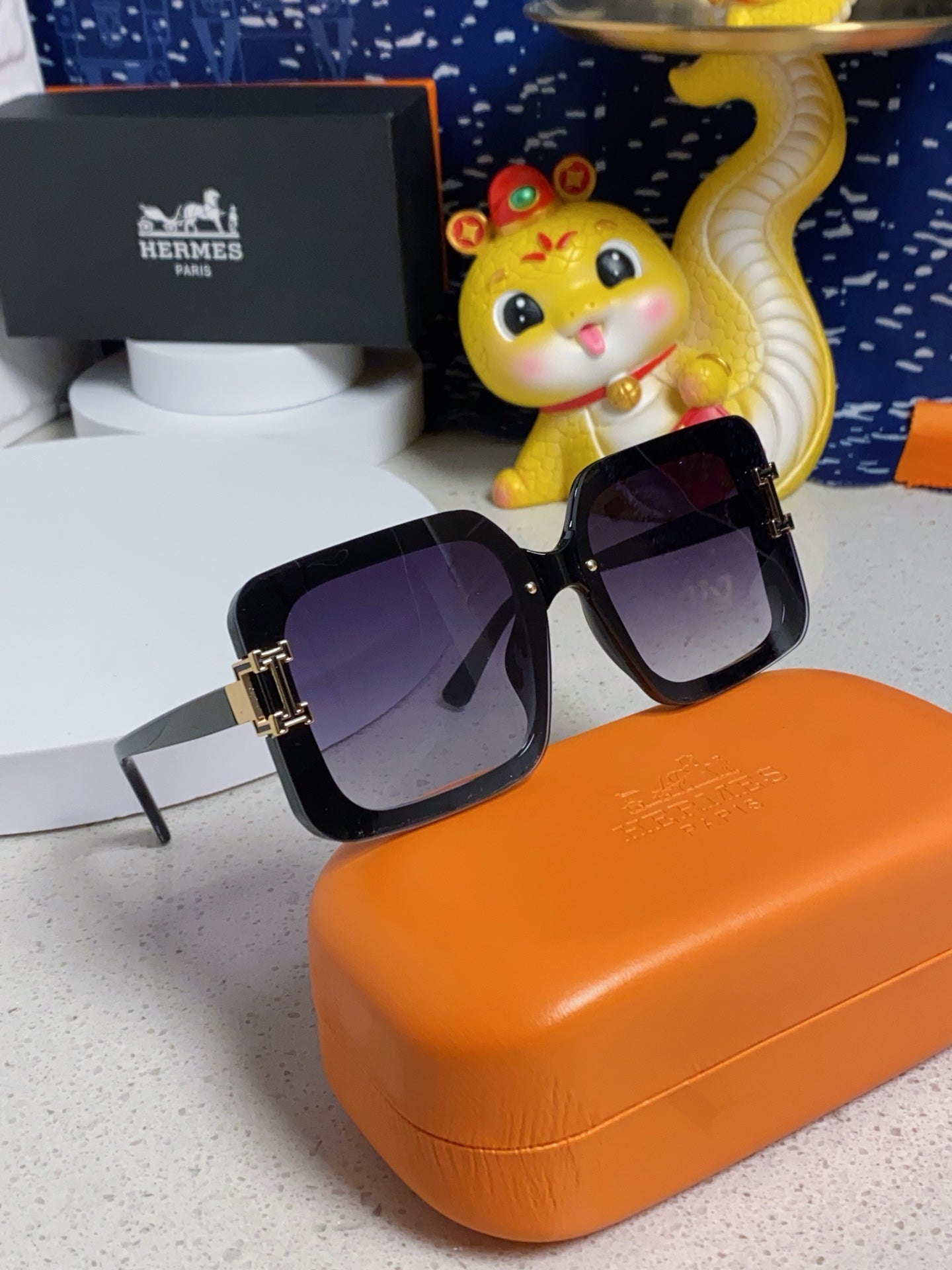 Hermès Square Silver Lens Sunglasses for Men & Women - 416509 - detail image 8