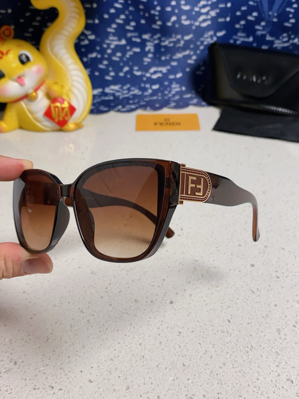 Fendi Polarized Cat-Eye Brown Lens Sunglasses for Men & Women - 416316 - detail image 6