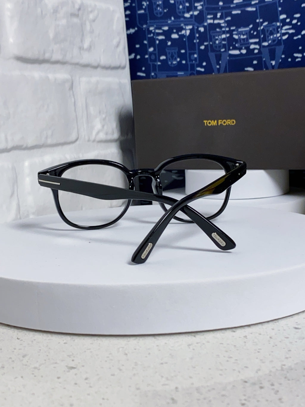 Tom Ford Square Silver Lens Sunglasses for Men & Women - 449950 - detail image 3