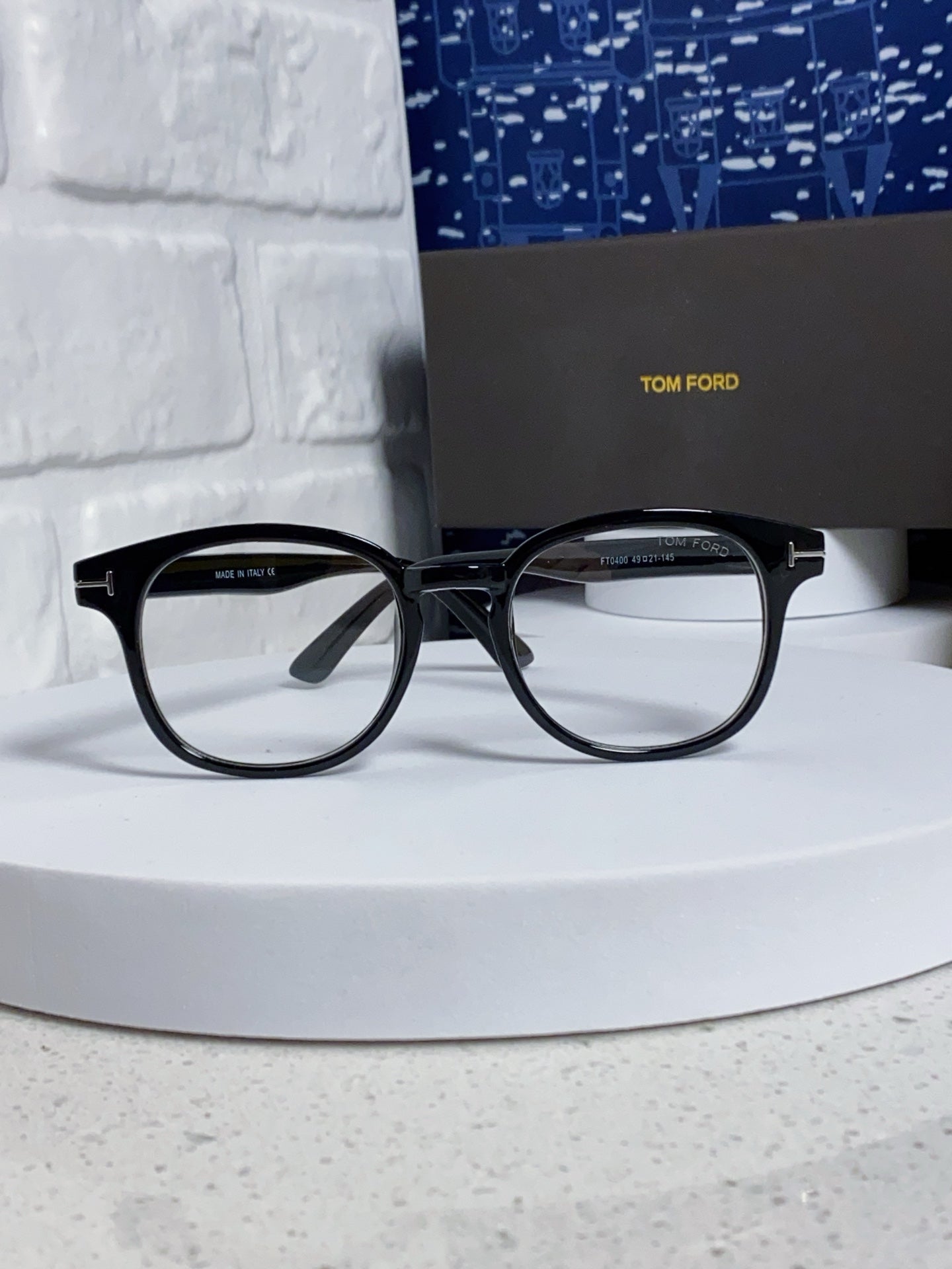 Tom Ford Square Silver Lens Sunglasses for Men & Women - 449950 - detail image 2